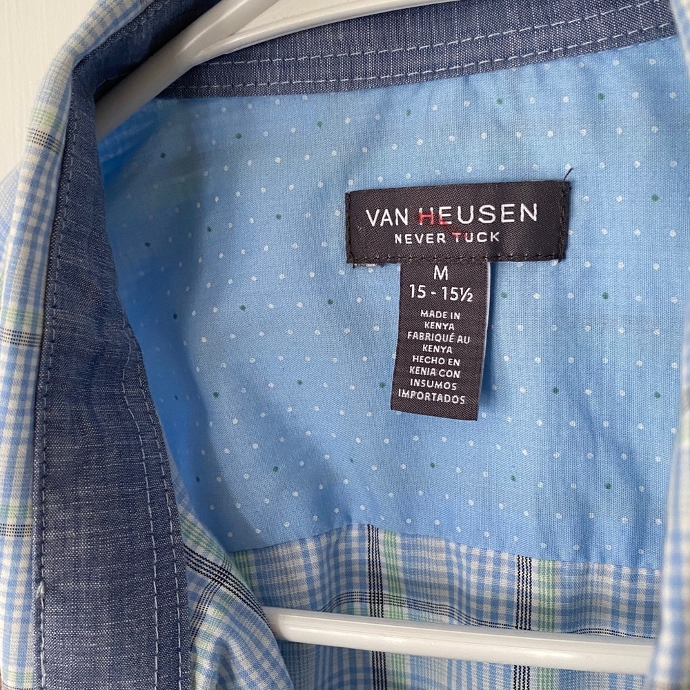 Van Heusen Never Tuck Men’s Med Runs Small Lt Blue Plaid Button Down Shirt - Picture 8 of 14